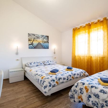 Villa Veronika Vinkuran Bagian luar foto