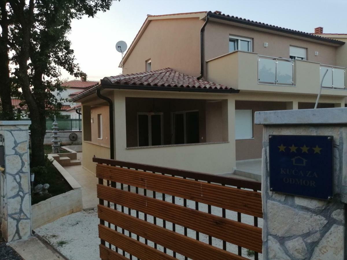 Villa Veronika Vinkuran Bagian luar foto